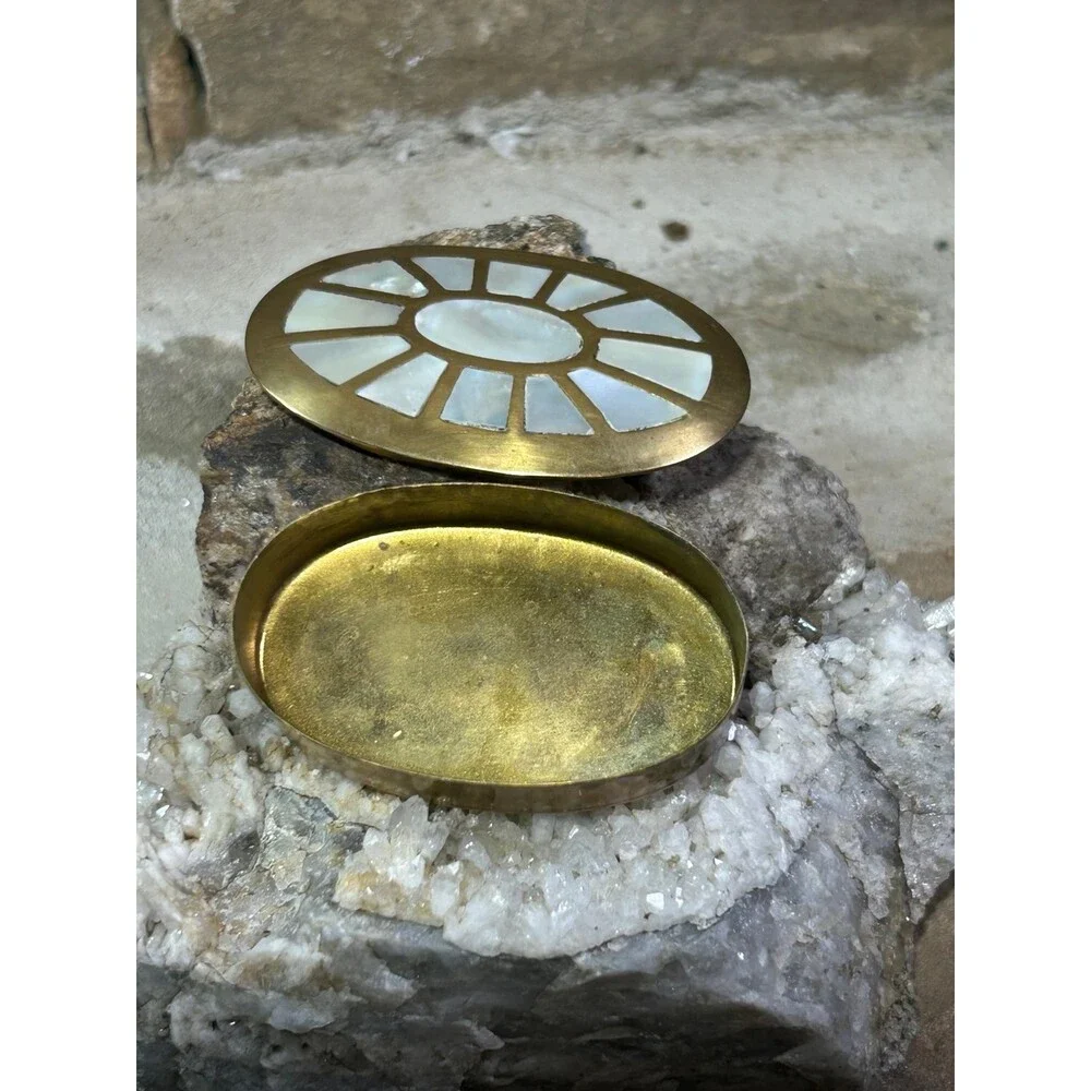 Vintage Brass Mother of Pearl inlay Pill Box beautiful